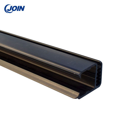 101444101 Aksesori Kereta Golf / Klip Kaca Depan 0,45kg Karet